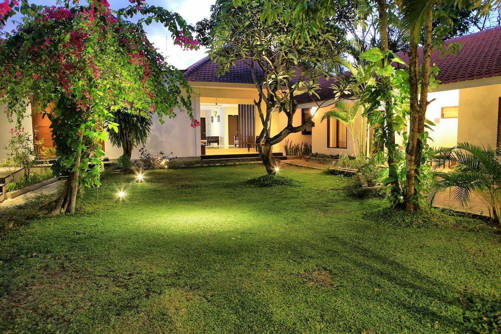 Patrisia Hotel Sanur Esterno foto